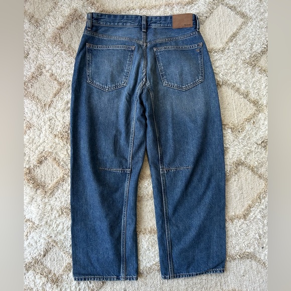 Madewell petite “dart barrel-leg” jean - Picture 8 of 8